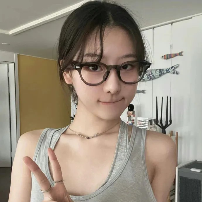 艳阳光
